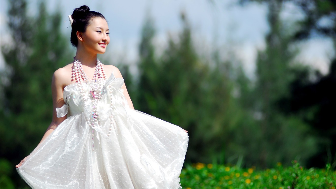 花樣年華美女壁紙 #4 - 1366x768
