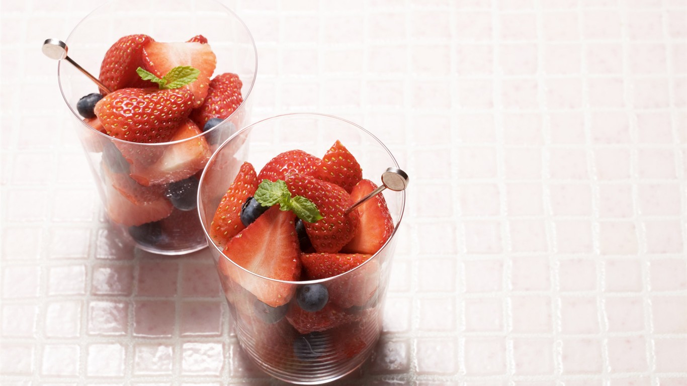 Fruit Dessert Wallpaper (2) #10 - 1366x768