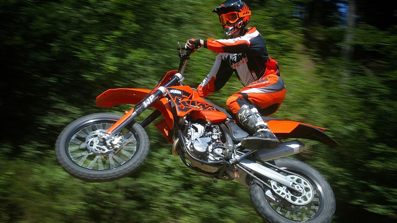 Off-road Motorcycle HD Wallpaper (2) #32 - 1366x768