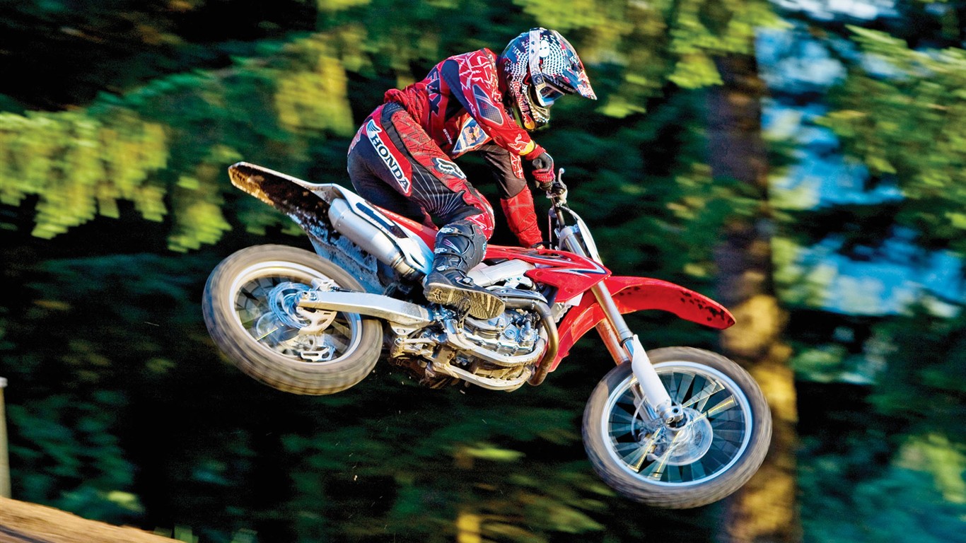 Off-road Motorcycle HD Wallpaper (2) #34 - 1366x768