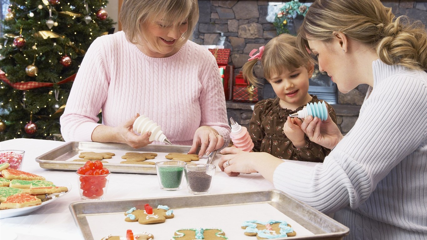 La gente celebra la Navidad Fondos de Inicio #27 - 1366x768