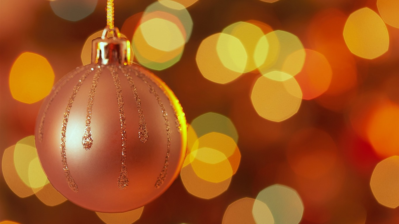 Happy Christmas decorations wallpapers #23 - 1366x768