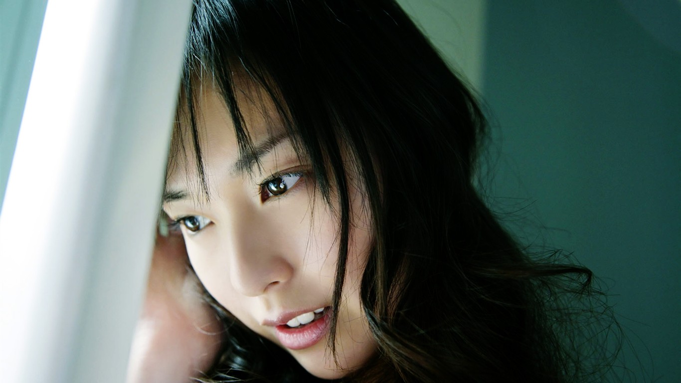 Babyface美女壁紙 #2 - 1366x768