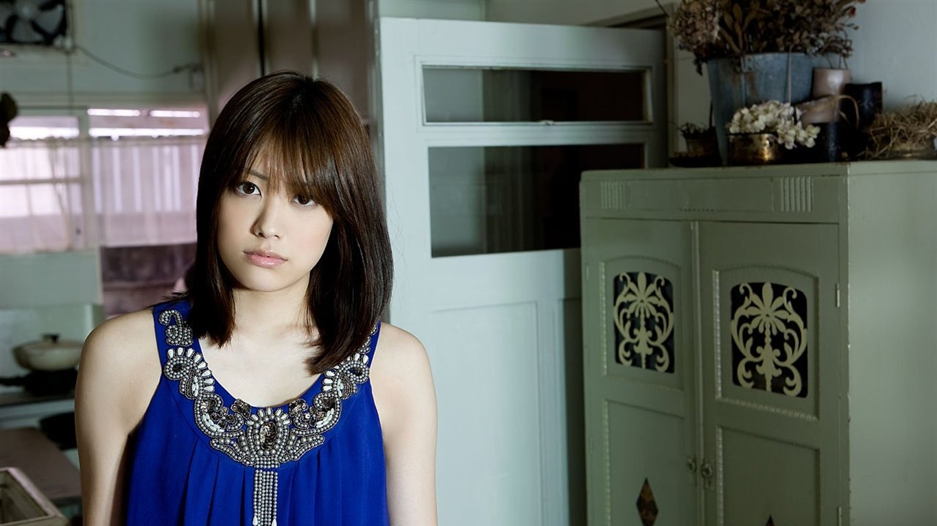 福田沙紀壁紙專輯 #5 - 1366x768