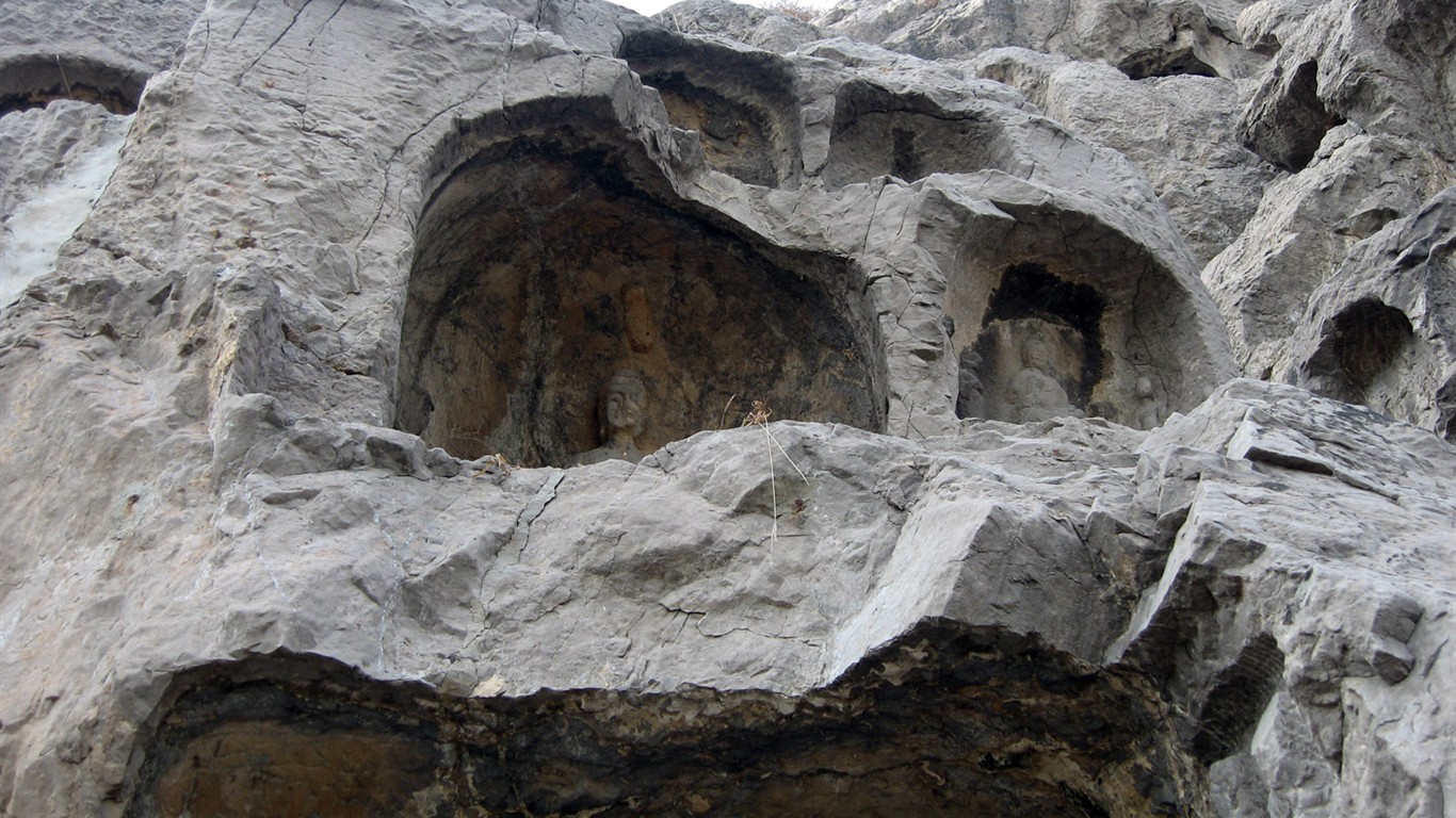 Luoyang, Longmen jeskyně Wallpaper #4 - 1366x768