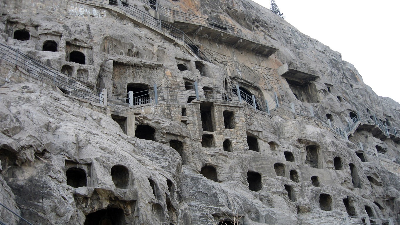Luoyang, Wallpaper Longmen Grotten #23 - 1366x768