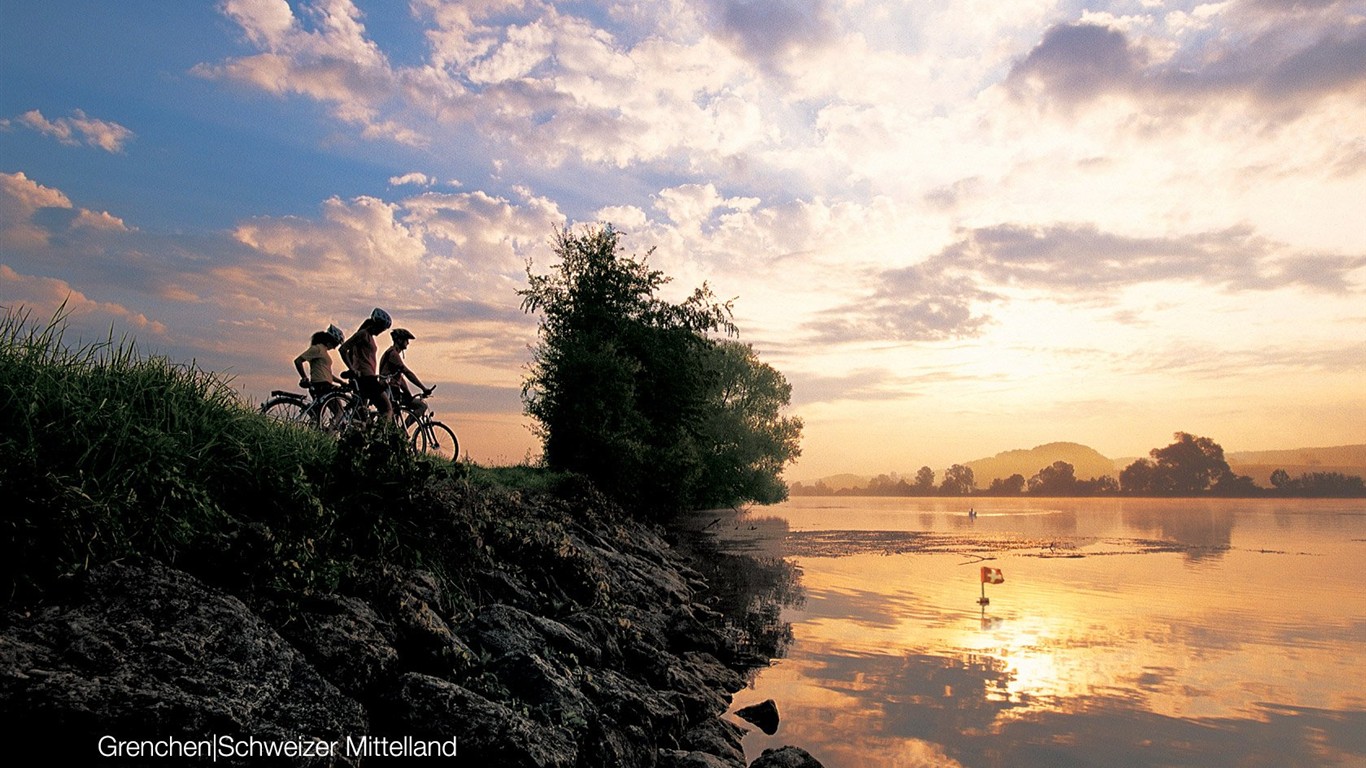 Schweiz Tapete Sommertourismus Attraktionen #4 - 1366x768