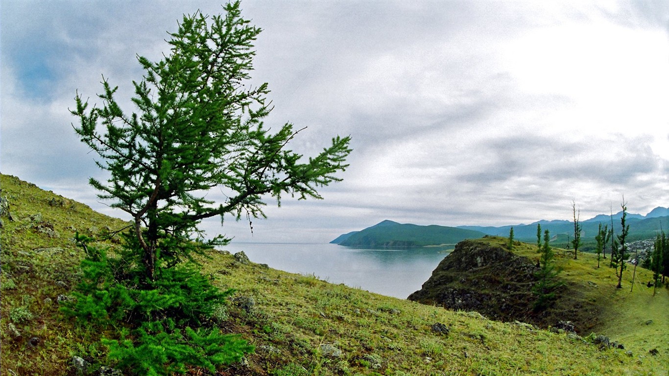 Un beau paysage naturel en Sibérie #19 - 1366x768