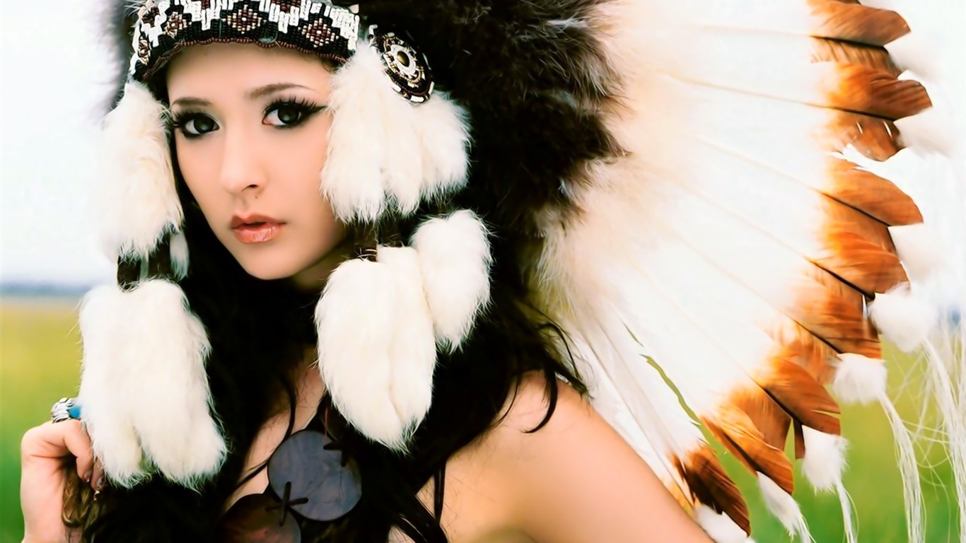 Pretty Beauty Tapete #29 - 1366x768