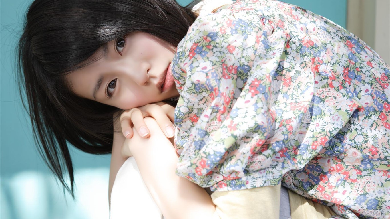 Innocent MM HD Tapety na plochu #4 - 1366x768