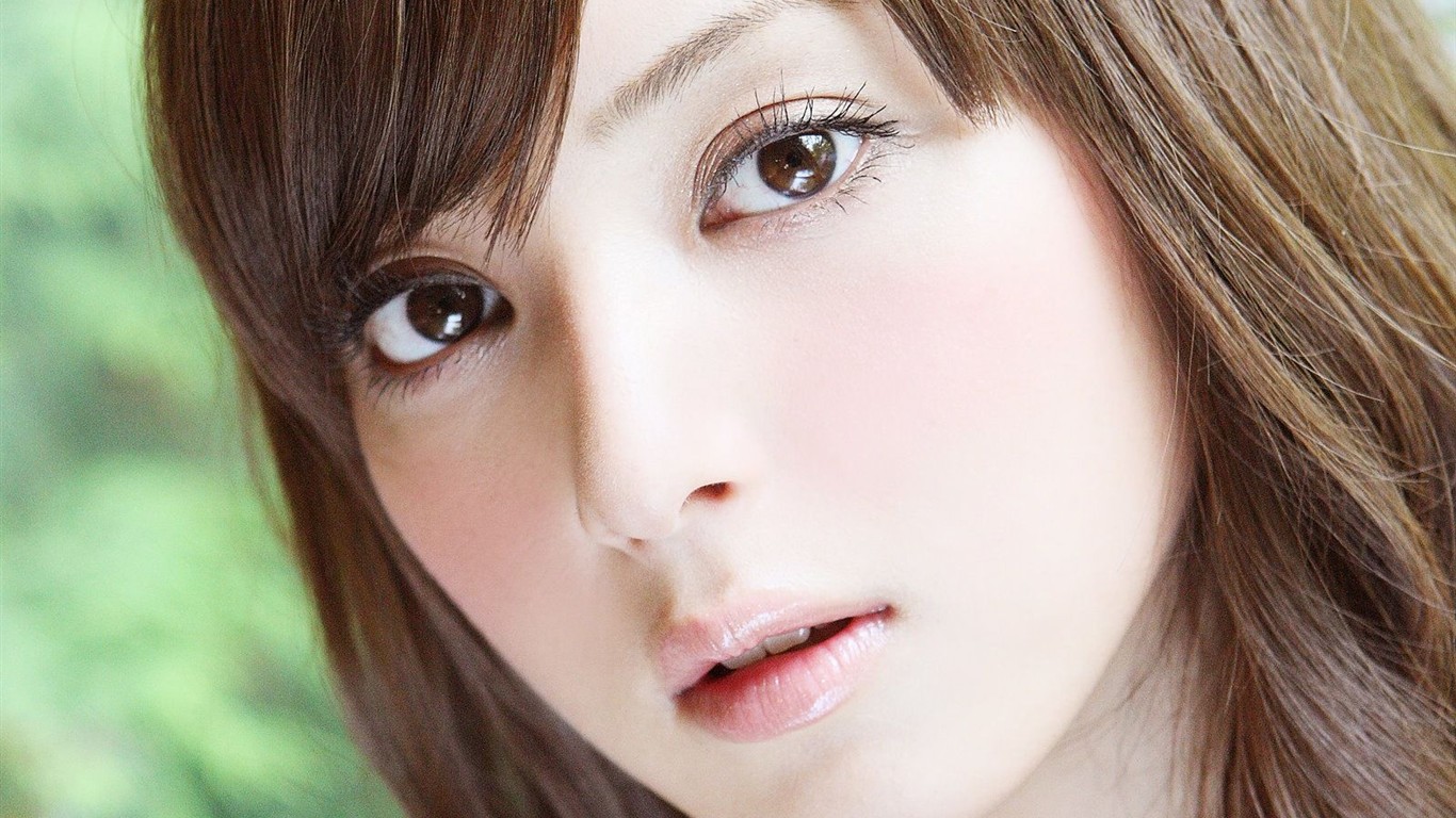 japonský model Sasaki řečtině #1 - 1366x768