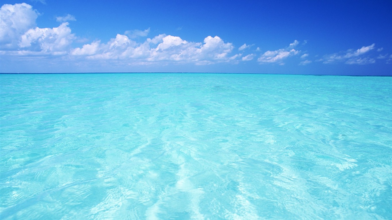 몰디브 물과 푸른 하늘 #20 - 1366x768