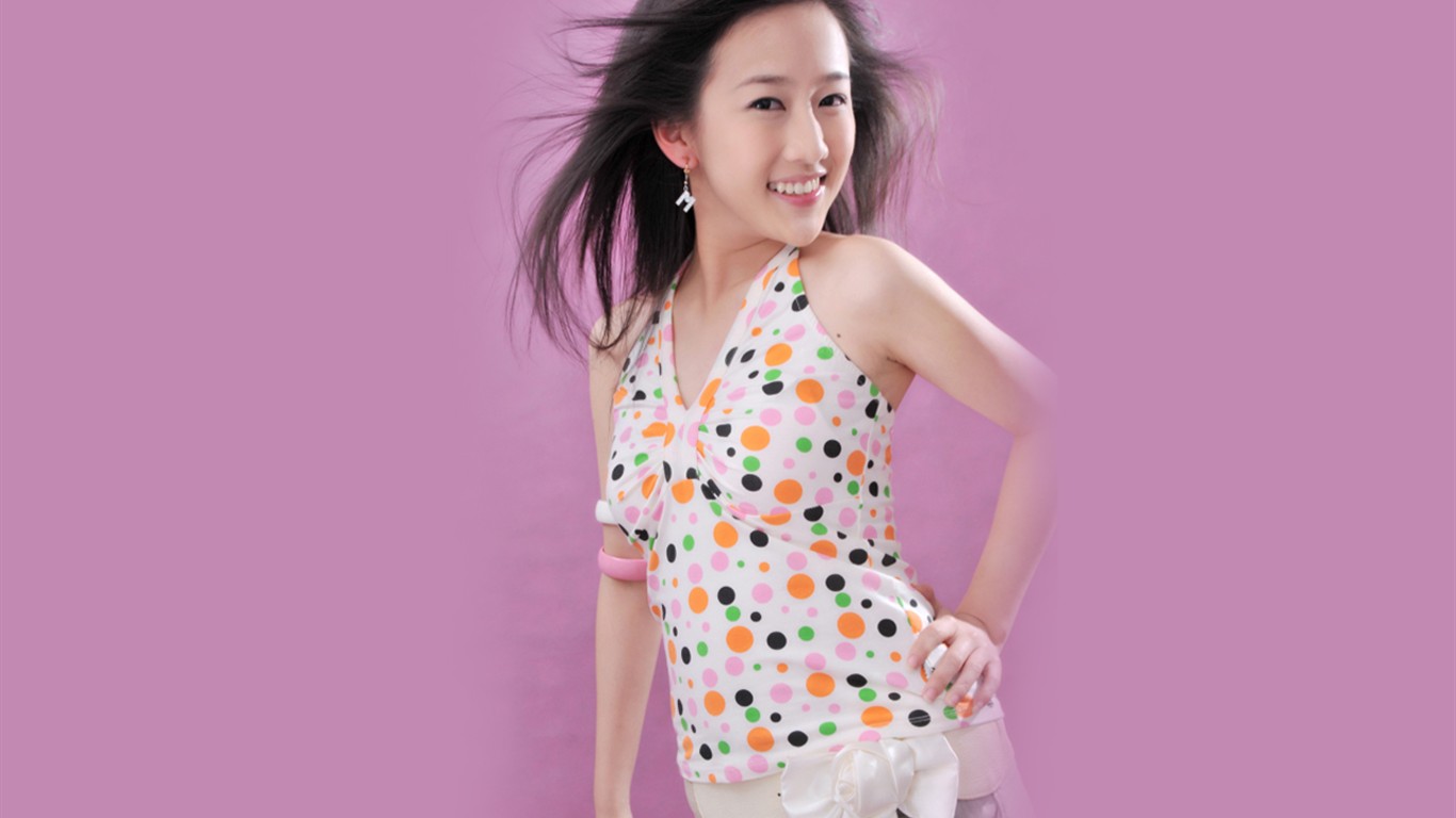 Liu Mei-que contiene fondos de escritorio de Happy Girl #2 - 1366x768