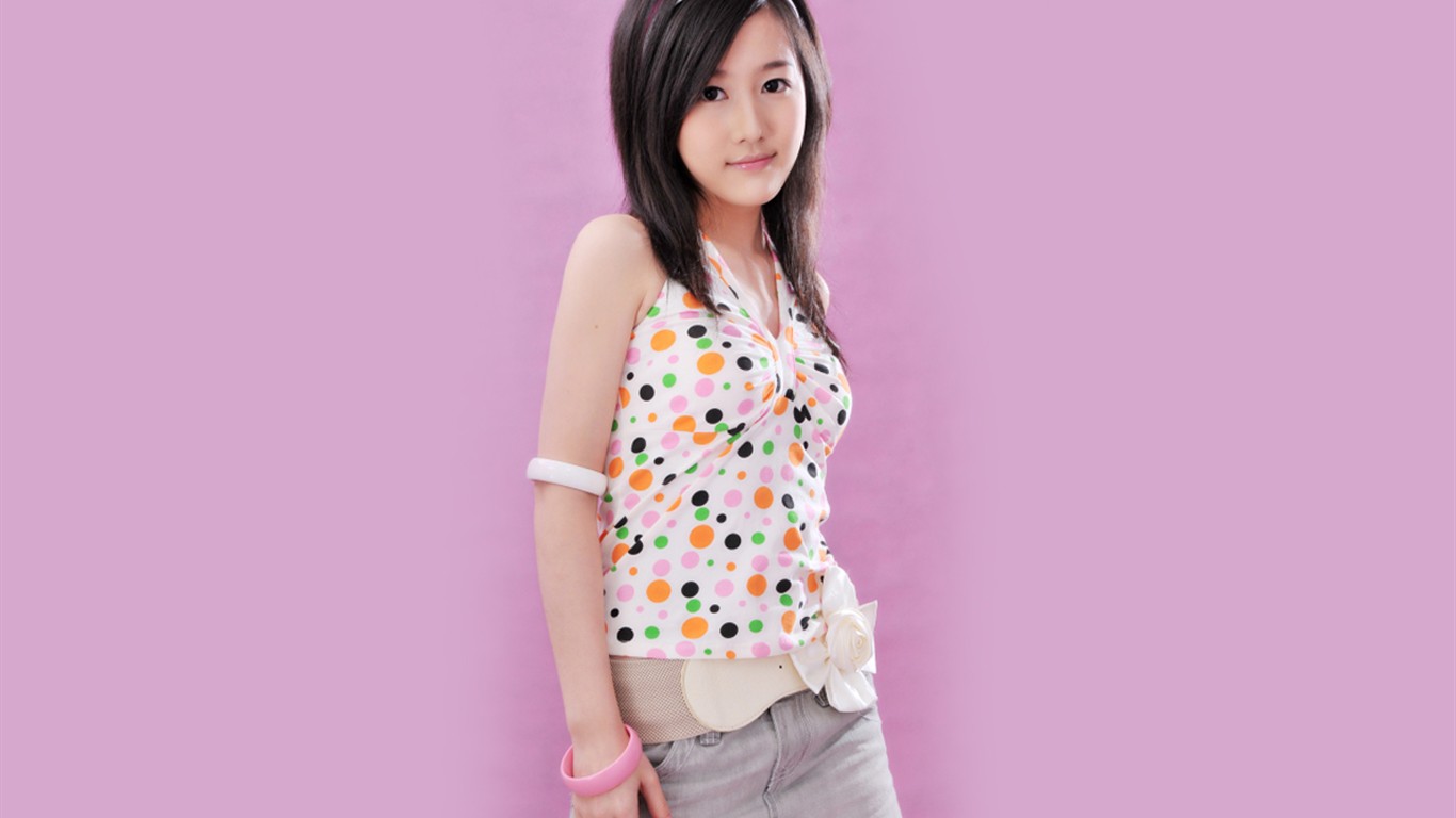 Liu Mei-que contiene fondos de escritorio de Happy Girl #5 - 1366x768