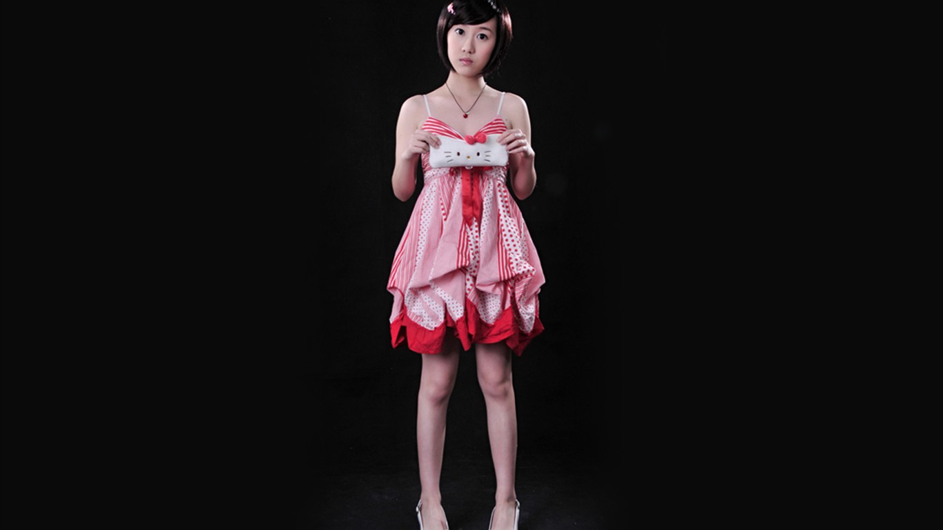 Liu Mei-que contiene fondos de escritorio de Happy Girl #14 - 1366x768