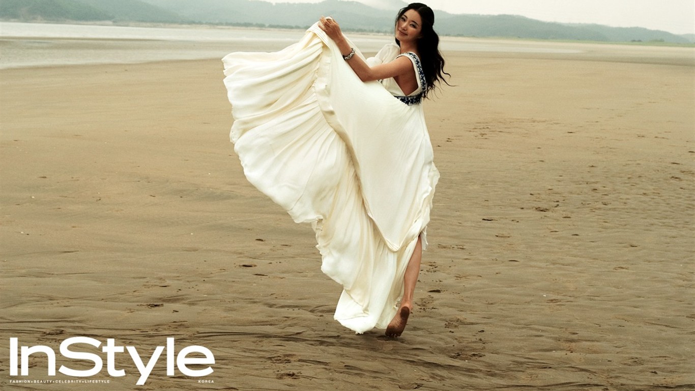 South Korea Instyle Cover Model #28 - 1366x768
