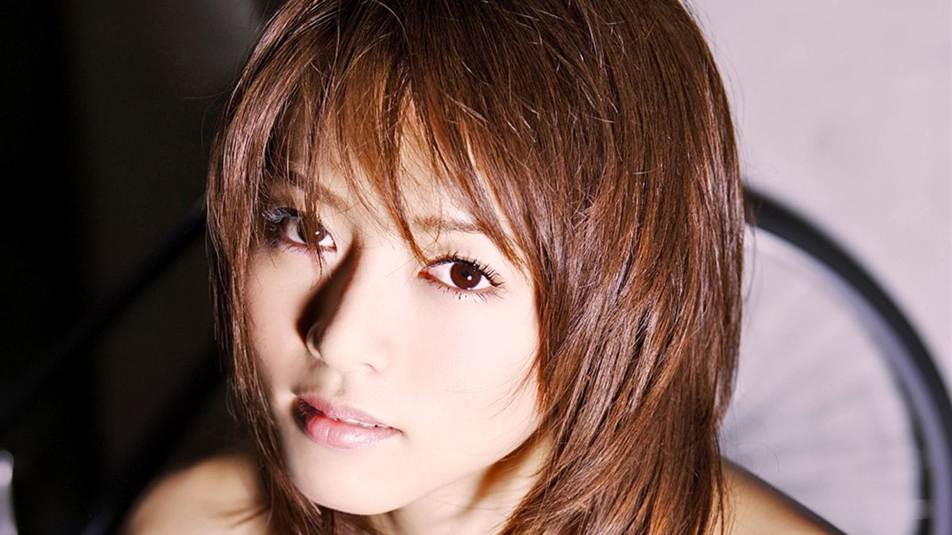 日本美女釋由美子壁紙 #14 - 1366x768