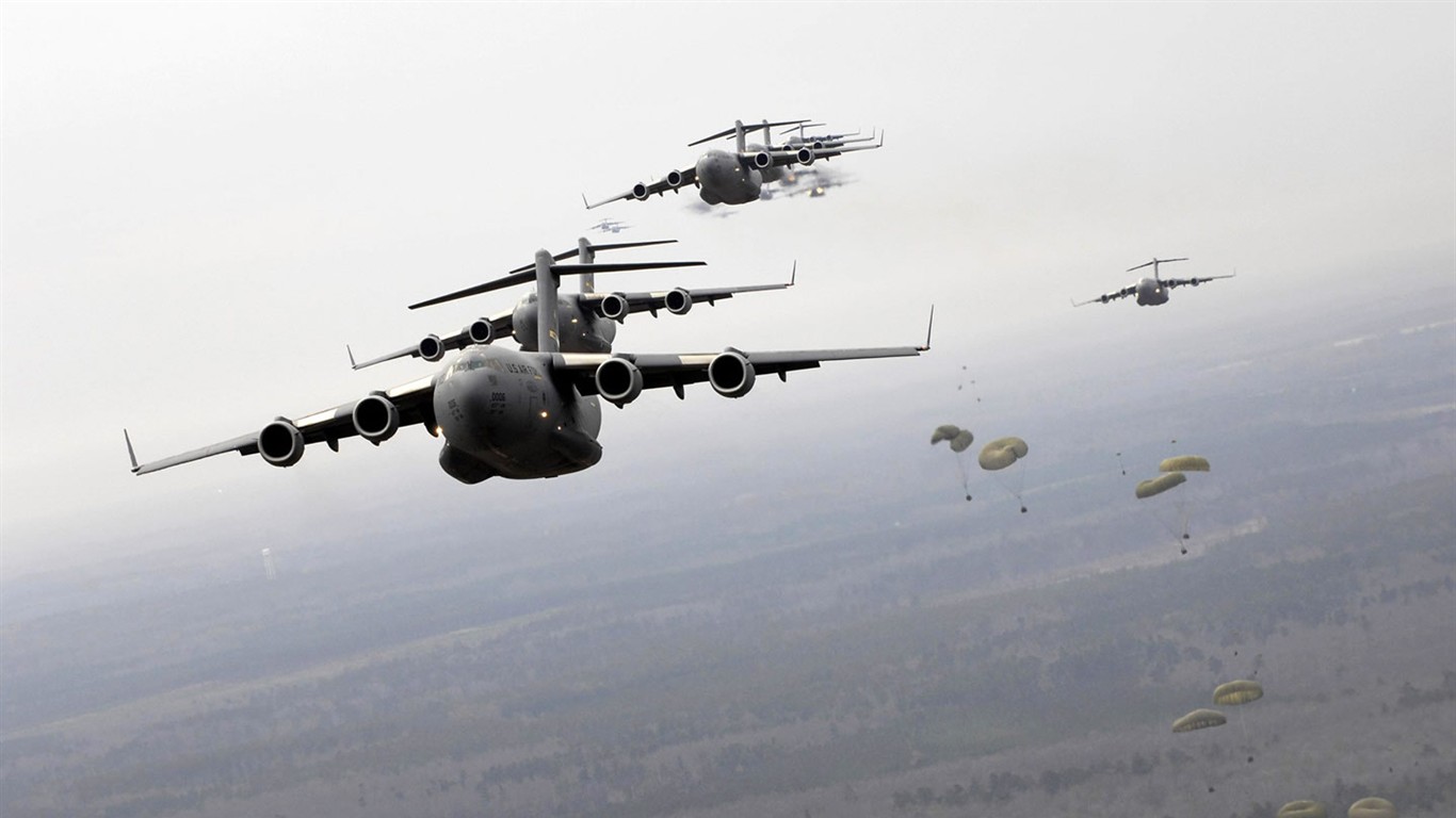軍用空中裝備英姿壁紙 #12 - 1366x768