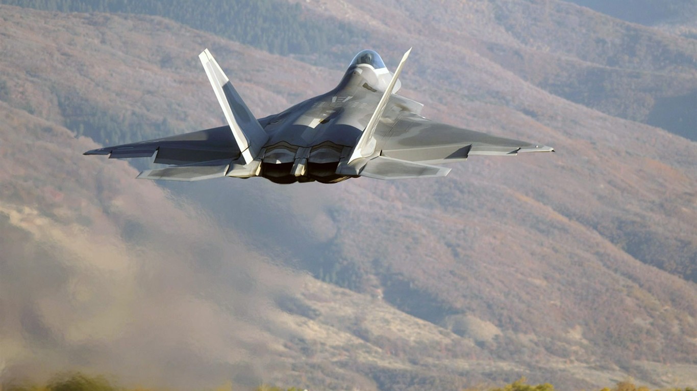 軍用空中裝備英姿壁紙 #16 - 1366x768