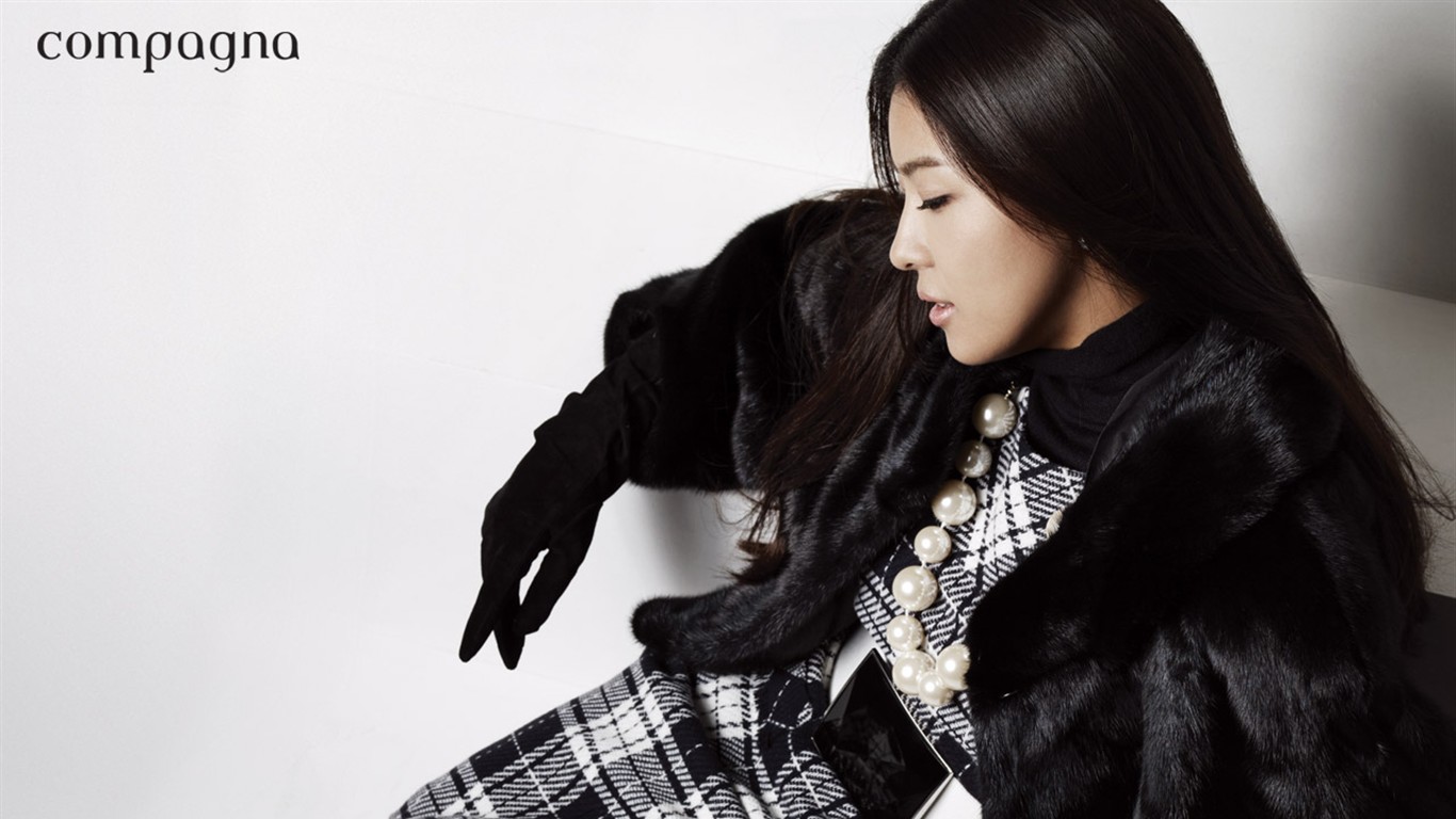 韓國美女模特壁紙 #13 - 1366x768