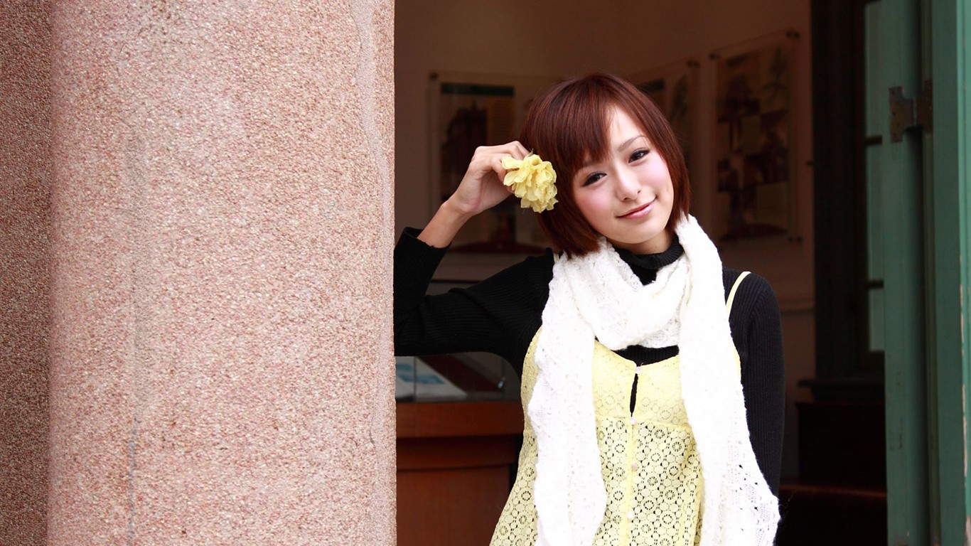 Tchaj-wan MM Yin Fu wallpaper album (1) #4 - 1366x768