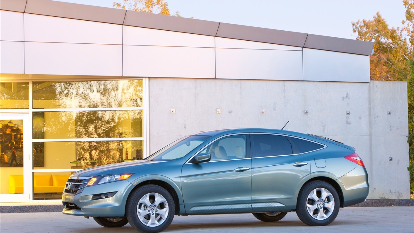 2010 Honda Accord Wallpaper #10 - 1366x768