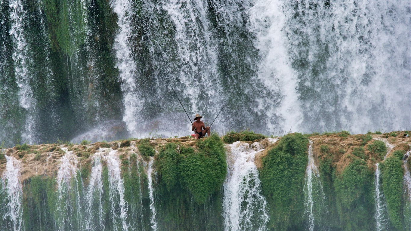 Detian Falls (Minghu Metasequoia works) #7 - 1366x768
