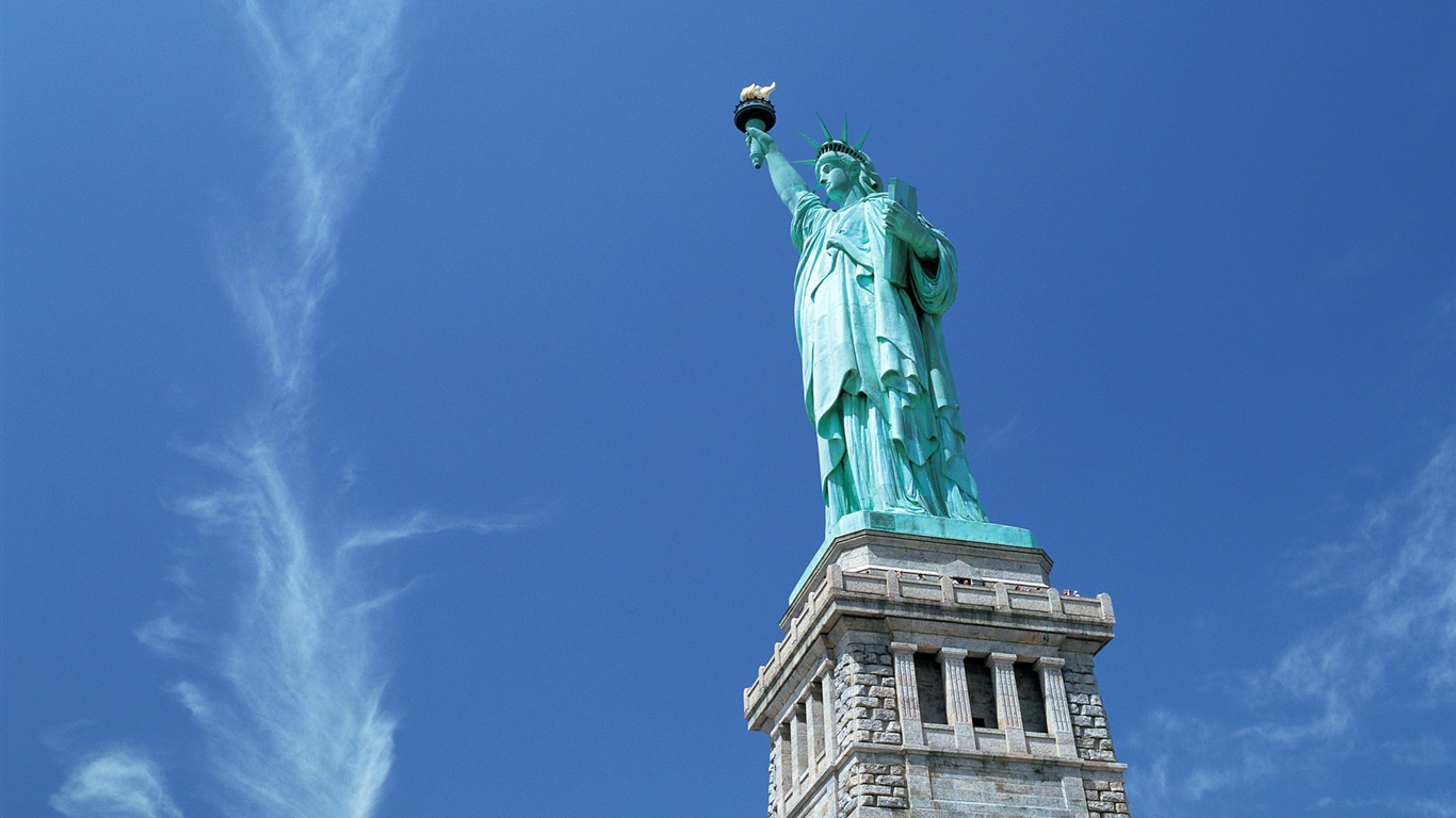 Bustling city of New York Building #20 - 1366x768