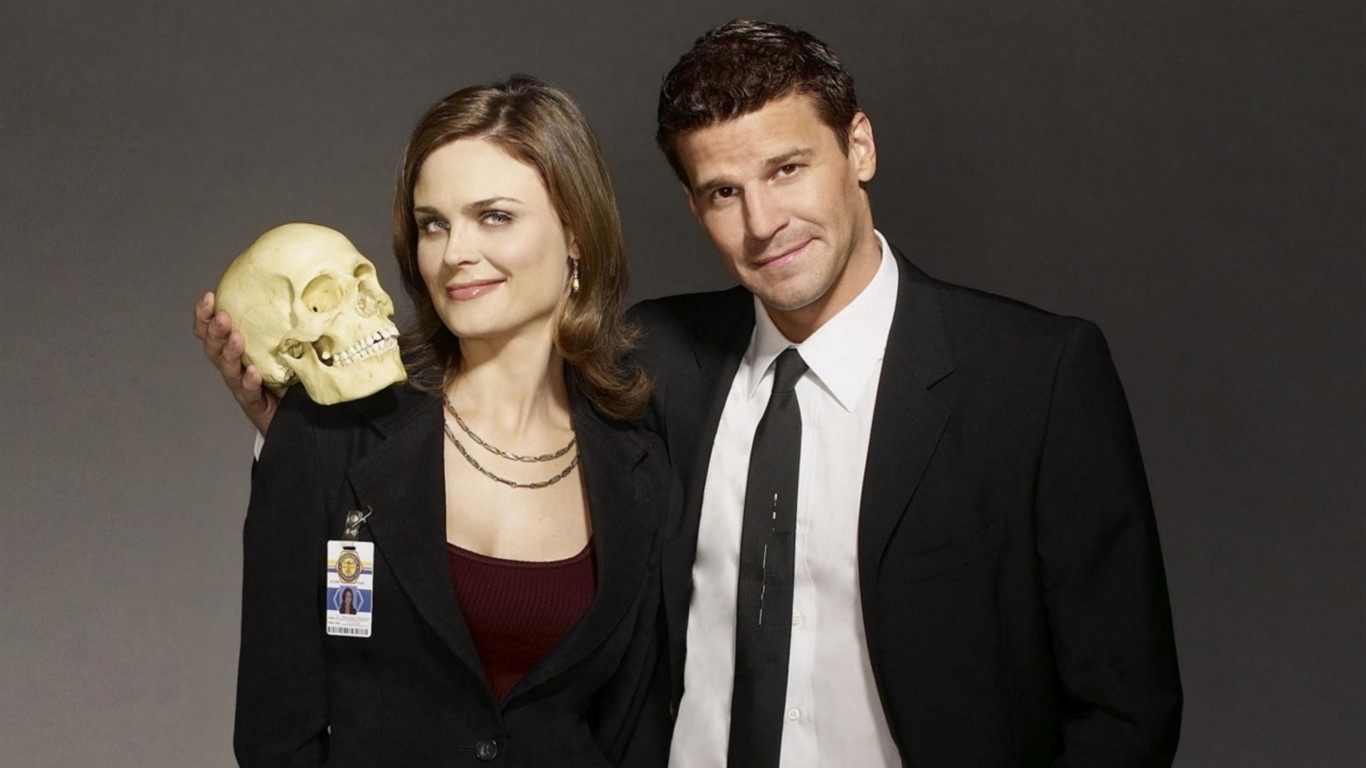 Bones wallpaper #29 - 1366x768