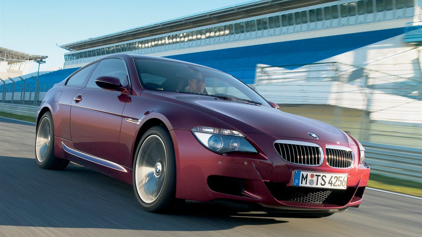 BMW-M6 Wallpaper #1 - 1366x768