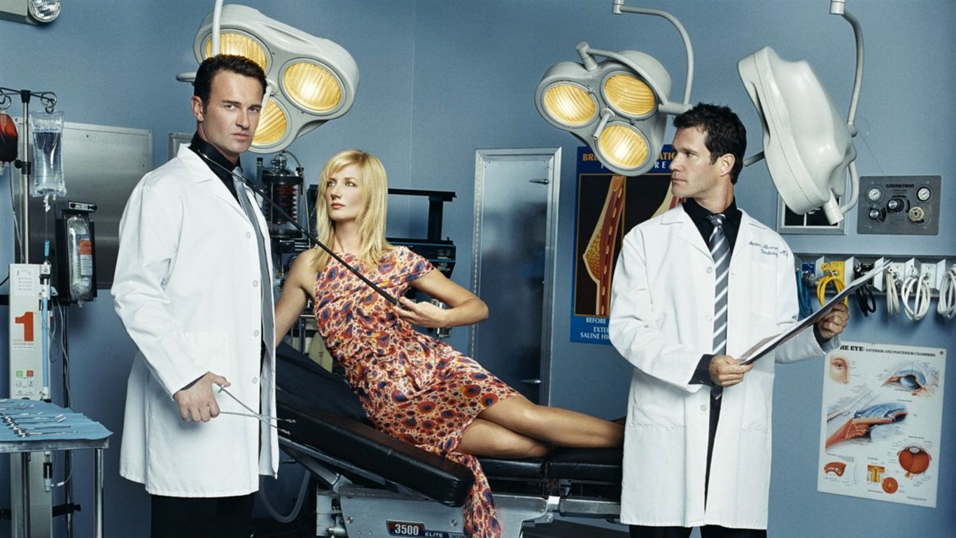 Nip Tuck wallpaper #4 - 1366x768
