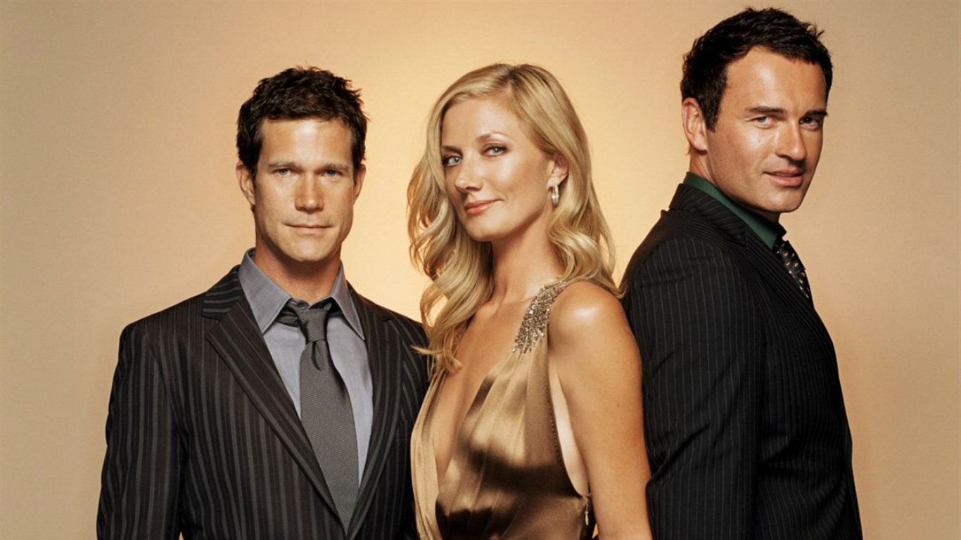 Nip Tuck wallpaper #10 - 1366x768