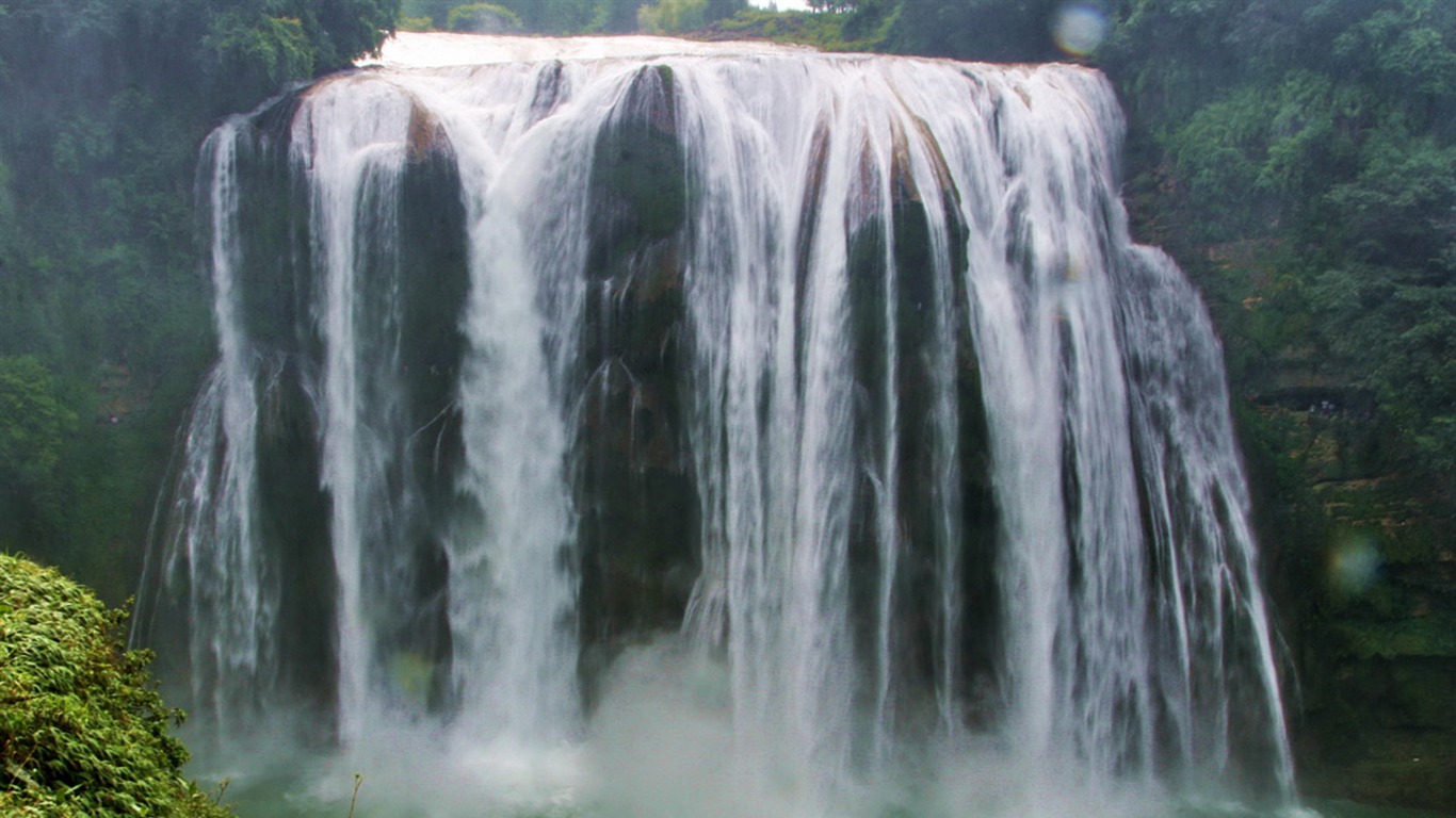 Huangguoshu Falls (Minghu Metasequoia works) #5 - 1366x768