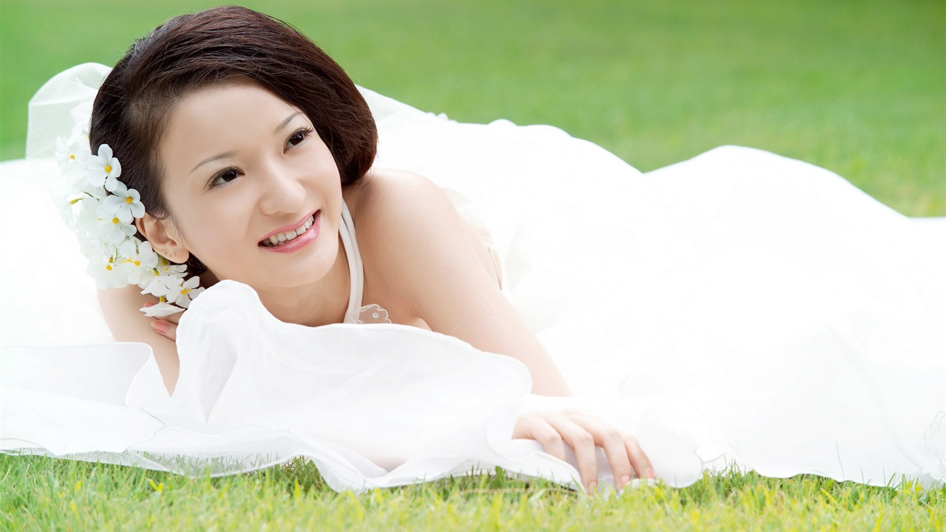 Beautiful Wedding Bride #12 - 1366x768