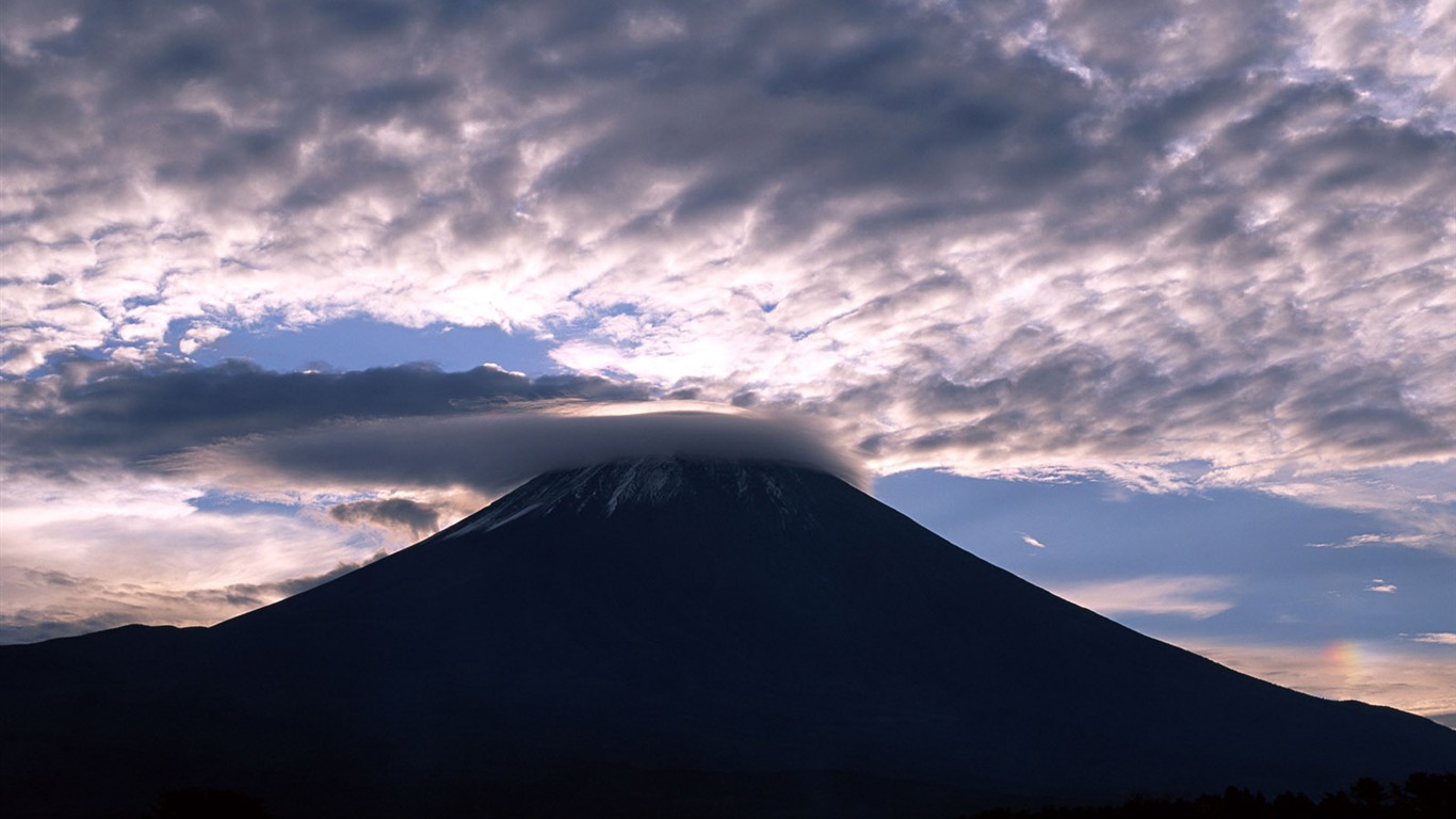 富士山风光壁纸专辑39 - 1366x768