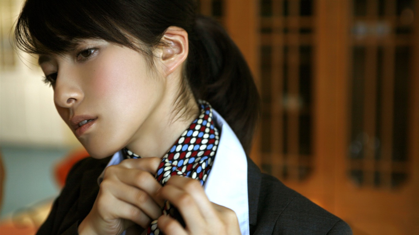 美女松木里菜 壁紙專輯(一) #19 - 1366x768
