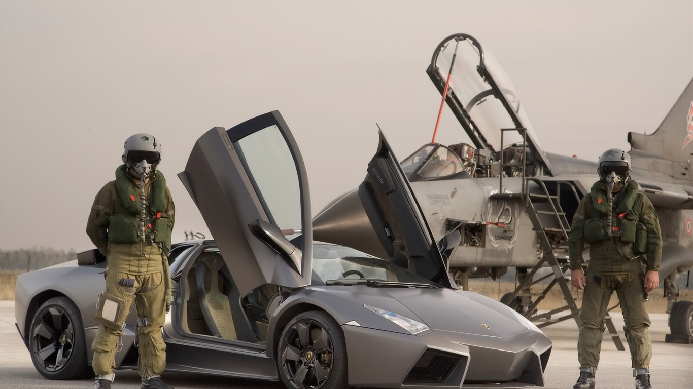 Cool auta Lamborghini Wallpaper #13 - 1366x768