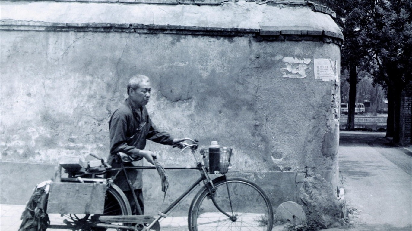 Staré Hutong život pro staré fotografie wallpaper #16 - 1366x768