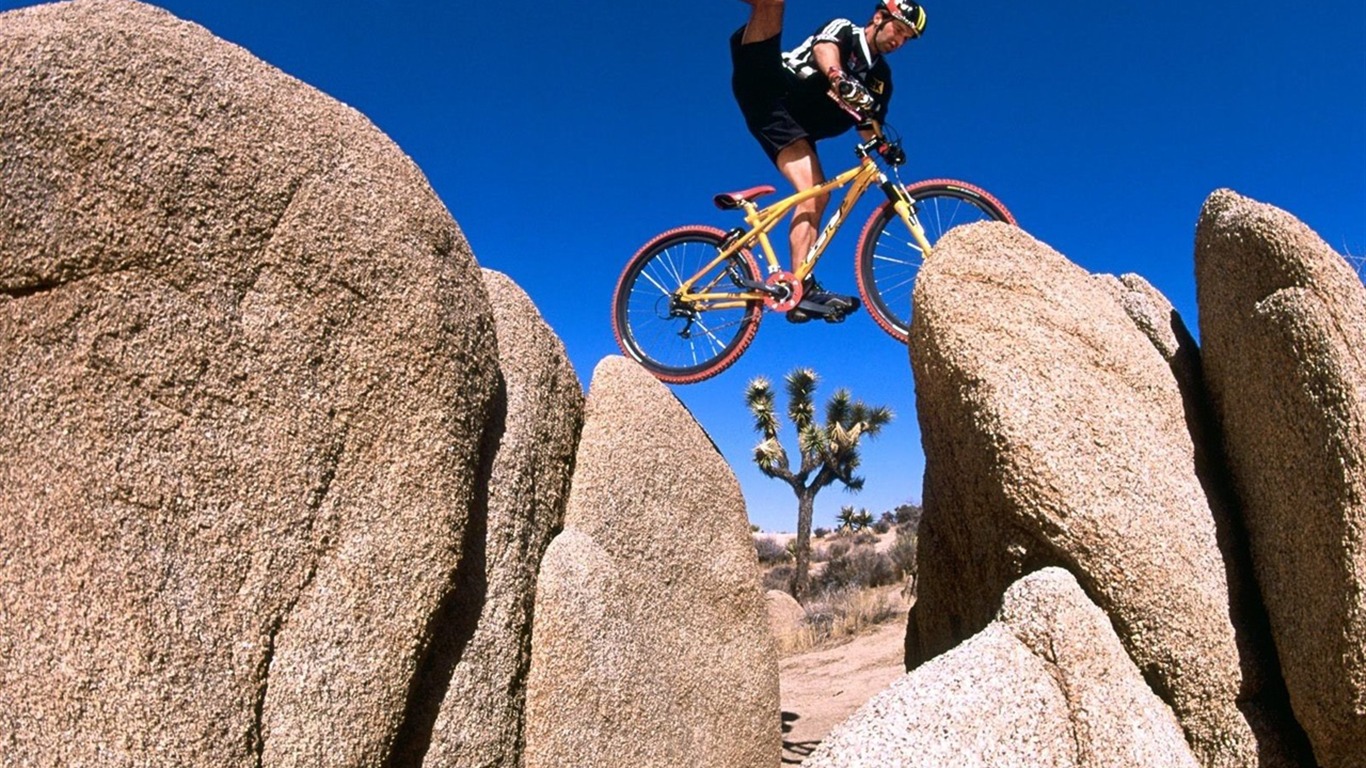 Fondos de bicicletas de montaña #3 - 1366x768