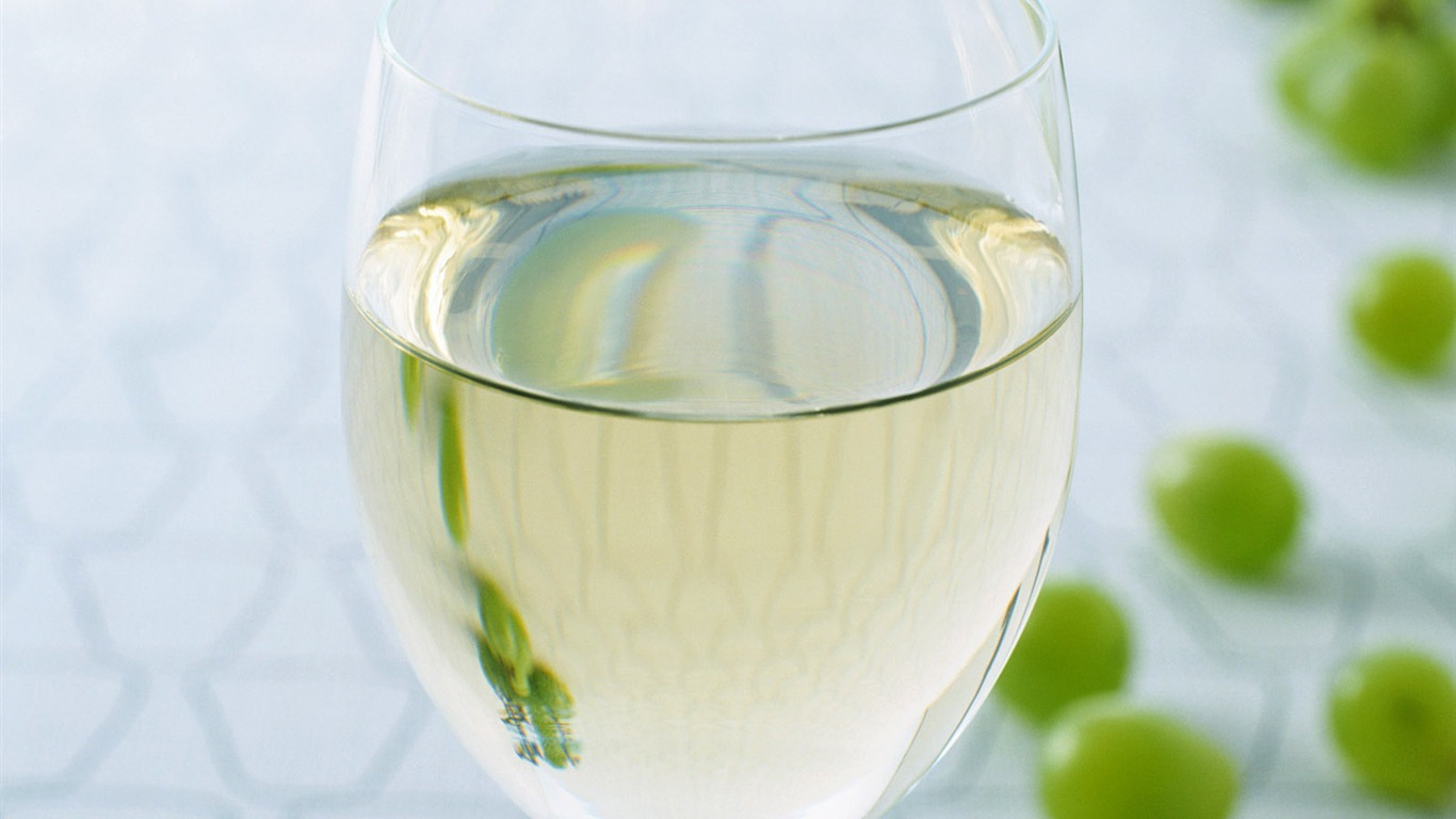 Drinks and wine wallpaper #11 - 1366x768