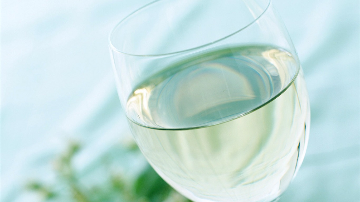 Drinks and wine wallpaper #12 - 1366x768