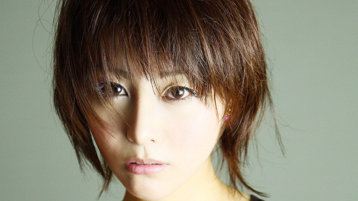 Japanese Asami Kumakiri beautiful wallpaper #3 - 1366x768