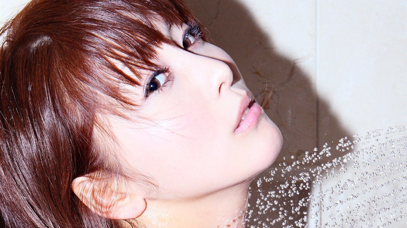 japonské Asami Kumakiri krásnou tapetu #15 - 1366x768