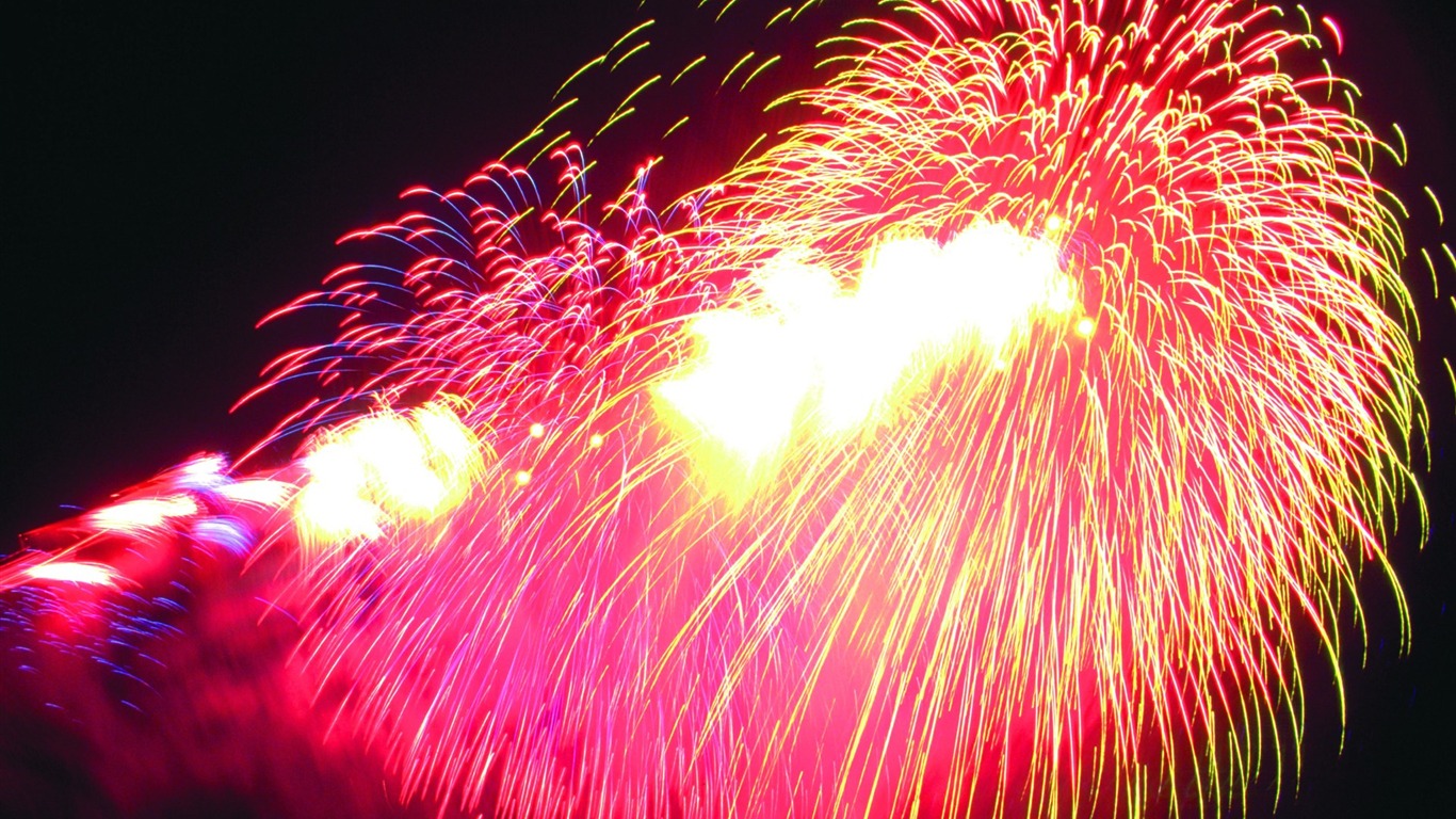 Festival de Fuegos Artificiales pantalla fondos de escritorio #21 - 1366x768