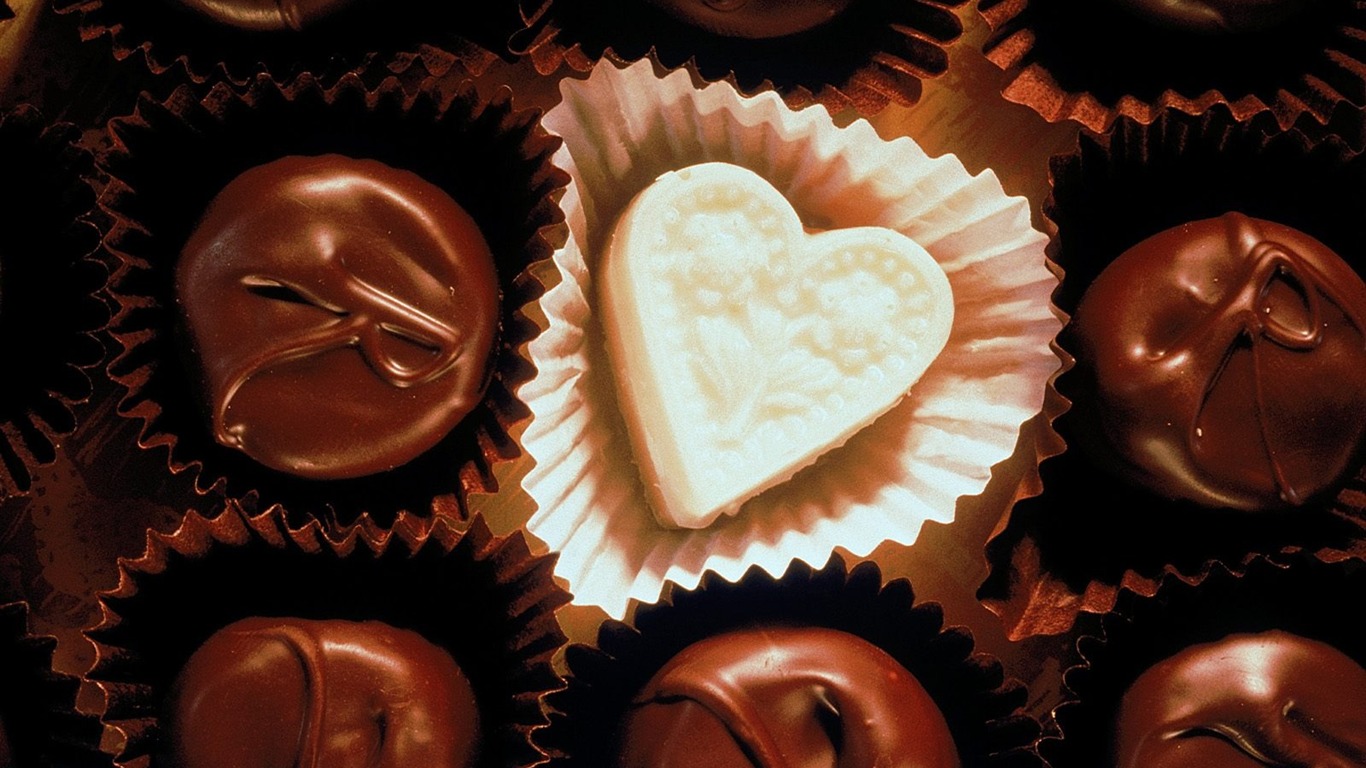 The indelible Valentine's Day Chocolate #3 - 1366x768