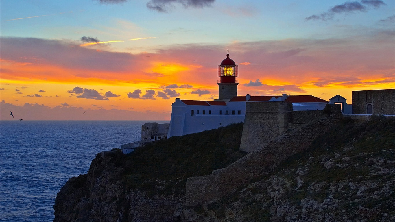 Pobřežní Lighthouse HD Wallpaper #21 - 1366x768