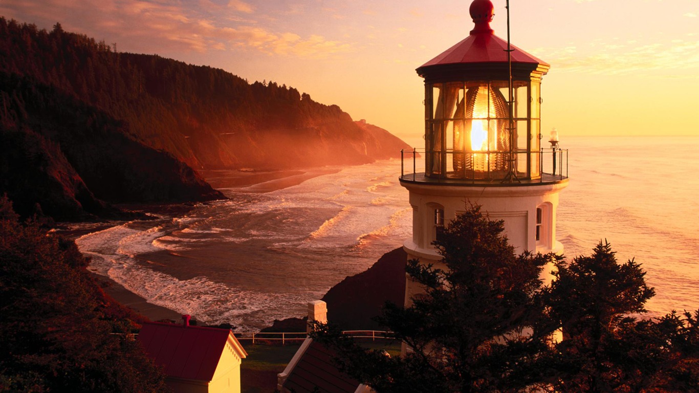 Coastal Lighthouse HD Wallpaper #24 - 1366x768