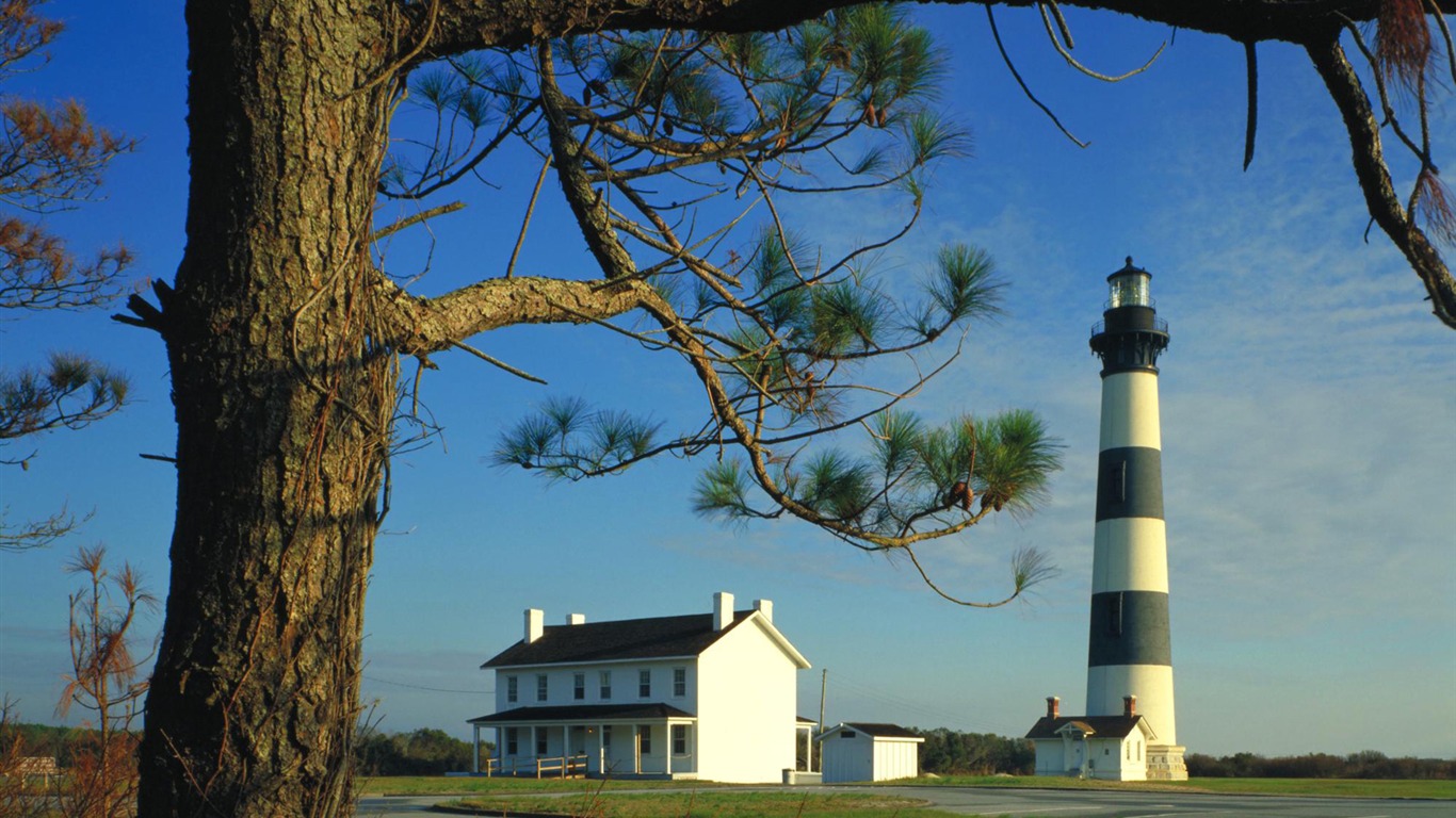 Coastal Lighthouse HD Wallpaper #37 - 1366x768