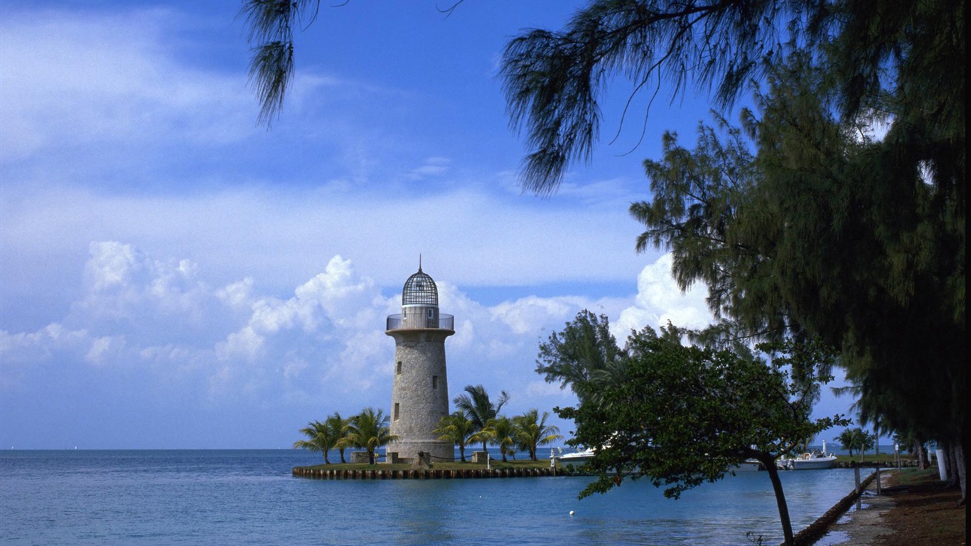 Coastal Lighthouse HD Wallpaper #38 - 1366x768