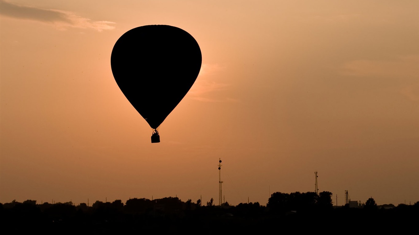 Hot air balloon wallpaper #8 - 1366x768